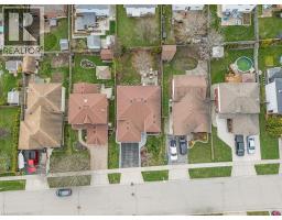 56 DAWN Crescent - 40