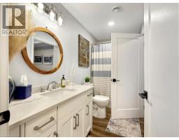 64 MAIN Street N UnitNo. 305 - 8