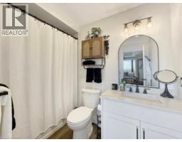 64 MAIN Street N UnitNo. 305 - 9