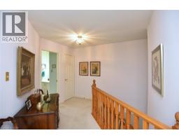 230 MEADOWBROOK Drive UnitNo. 8 - 20