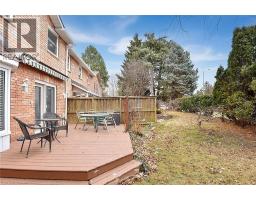 230 MEADOWBROOK Drive UnitNo. 8 - 40