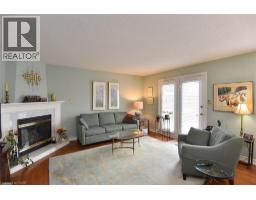 230 MEADOWBROOK Drive UnitNo. 8 - 8