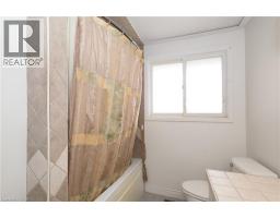 15 MOCKINGBIRD Drive - 26