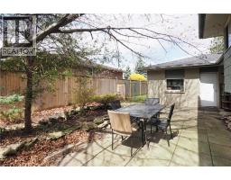 15 MOCKINGBIRD Drive - 36