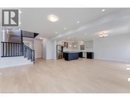 629 DOONWOODS Crescent - 12