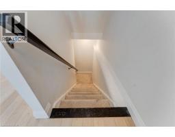 629 DOONWOODS Crescent - 38