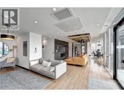 60 CHARLES Street W UnitNo. 801 - 33