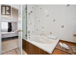 488 HEATHER HILL Place - 31