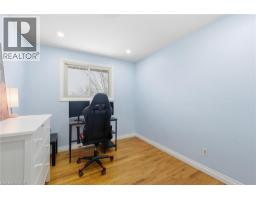 364 ROSELAWN Place - 15