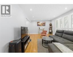 364 ROSELAWN Place - 4