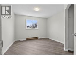 60 ELMSDALE Drive UnitNo. 66 - 20