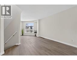 60 ELMSDALE Drive UnitNo. 66 - 6