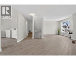 60 ELMSDALE Drive UnitNo. 66 - 8