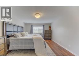 651 PINEROW Crescent UnitNo. A - 21