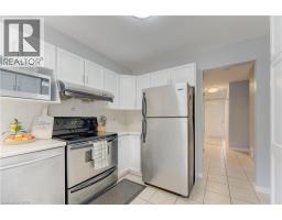 651 PINEROW Crescent UnitNo. A - 7