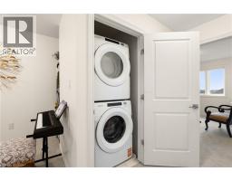 50 GREENWATER Street - 35