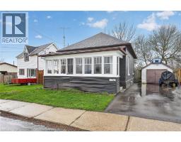 124 EAST PARK Drive - 1