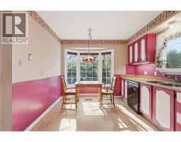 471 KNIGHTSBRIDGE Crescent - 18