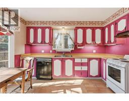 471 KNIGHTSBRIDGE Crescent - 19