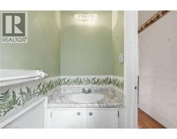 471 KNIGHTSBRIDGE Crescent - 28