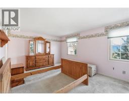 471 KNIGHTSBRIDGE Crescent - 32