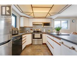 72 ST JEROME Crescent - 4