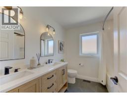 93 LAWRENCE Street - 29