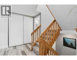 481 BEECHWOOD Drive UnitNo. 3 - 17