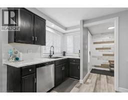 481 BEECHWOOD Drive UnitNo. 3 - 8