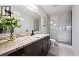 346 FINORO Crescent - 21