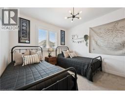 346 FINORO Crescent - 23