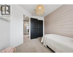 346 FINORO Crescent - 27