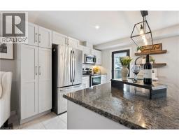 346 FINORO Crescent - 9