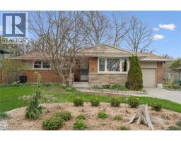 20 KATHERINE Crescent - 1