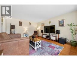 20 KATHERINE Crescent - 7