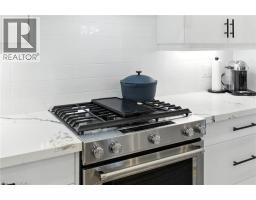 270 CHARLES Street - 9