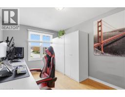 108 ASTOR Crescent - 17