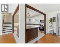 55 BERKLEY Crescent - 10