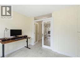 55 BERKLEY Crescent - 31