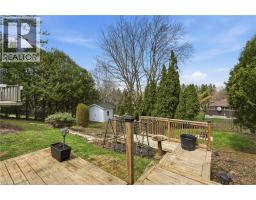 55 BERKLEY Crescent - 40