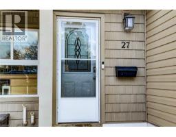 15 GREEN VALLEY Drive UnitNo. 27 - 3