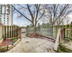 15 GREEN VALLEY Drive UnitNo. 27 - 34