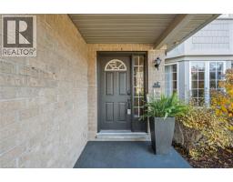 7 HEARTHBRIDGE Street - 2