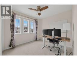 18 STARLIGHT Avenue - 24