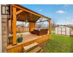 18 STARLIGHT Avenue - 38