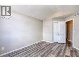 427 CHAMPLAIN Avenue - 34