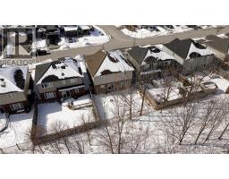 427 CHAMPLAIN Avenue - 45