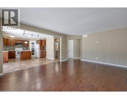 427 CHAMPLAIN Avenue - 9