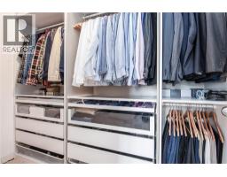 143 WILLIAM Street - 23