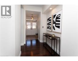 103 GLAZEBROOK Crescent - 17